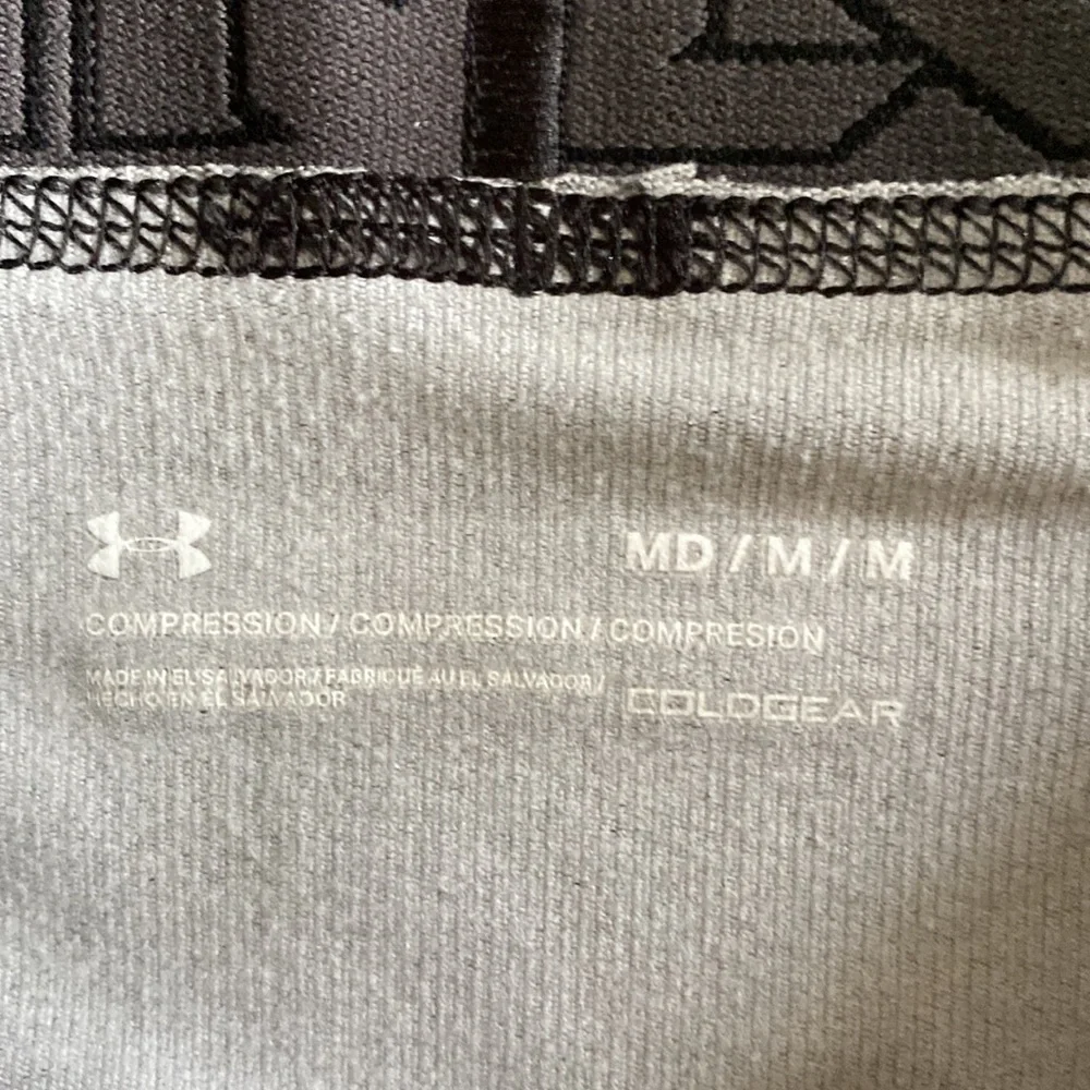 Under Armour layering tights - Picture 4 of 5